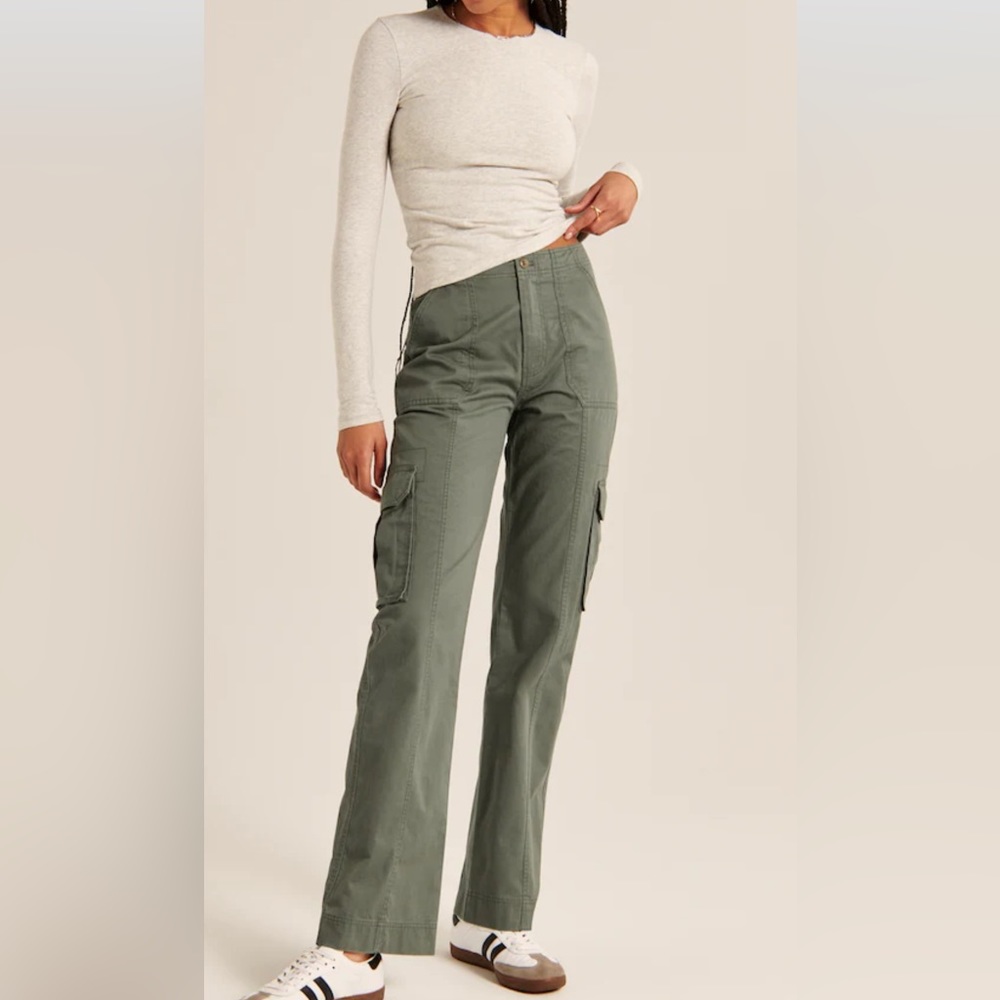 Abercrombie cargo pants size 28